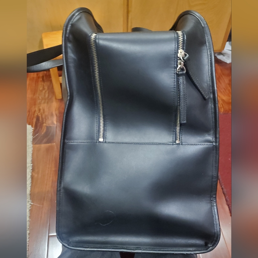 Vintage Banana Republic leather weekender bag - Picture 4 of 16